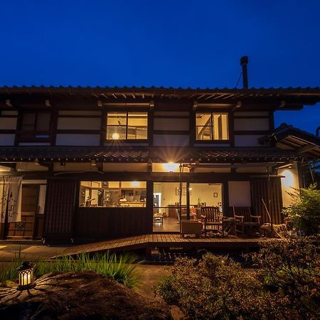 Soy Bed & Breakfast ทาคายาม่า ภายนอก รูปภาพ