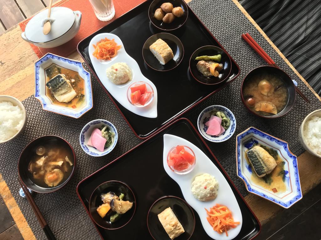 Soy Bed & Breakfast ทาคายาม่า ภายนอก รูปภาพ